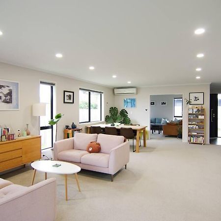 House In Hamiltonヴィラ エクステリア 写真